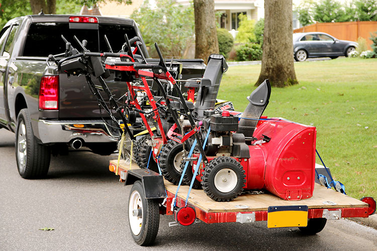 5 Tips for Managing Lawn Equipment Maintenance for Big Fleets DFW Lawn Care