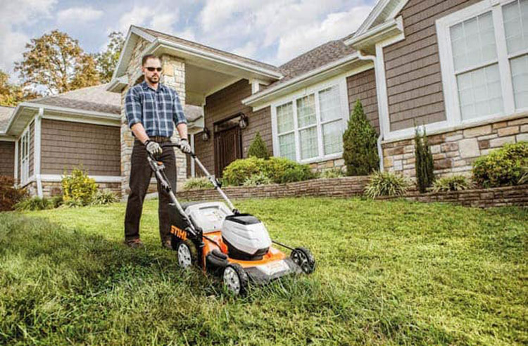 Battery Equipment in Commercial Lawncare Landscaping Hebron Tx Mowers