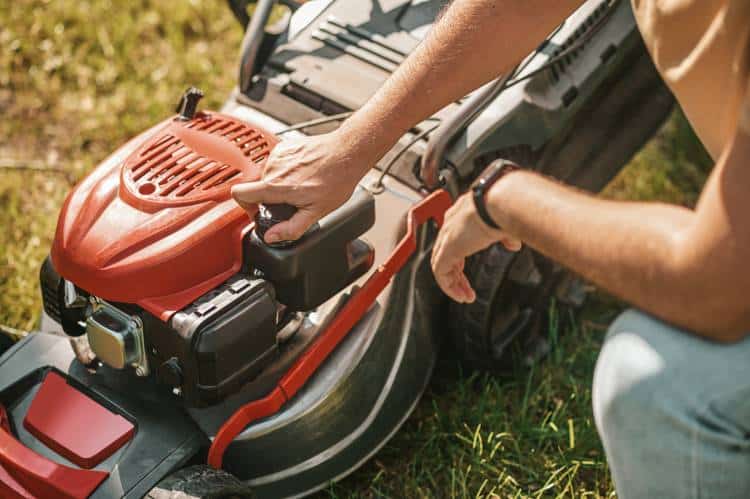 Should You Repair or Replace Your Lawnmower Rockwall Lawn Care