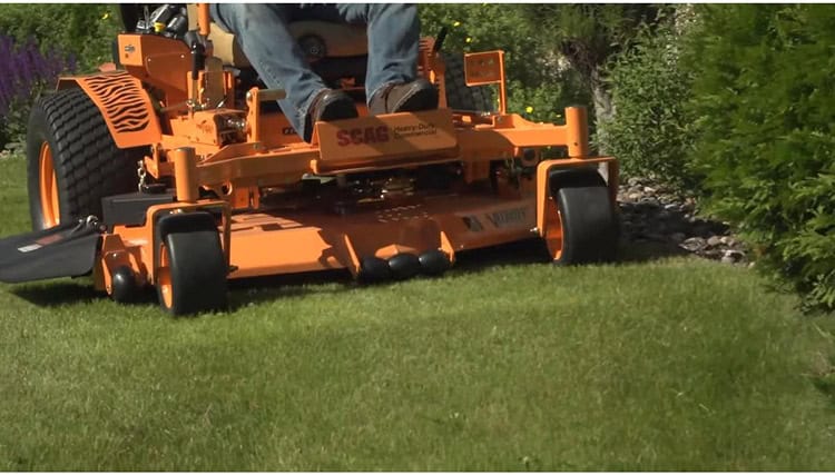 Buying Guide: What Should You Look for When Shopping for a Riding Mower?