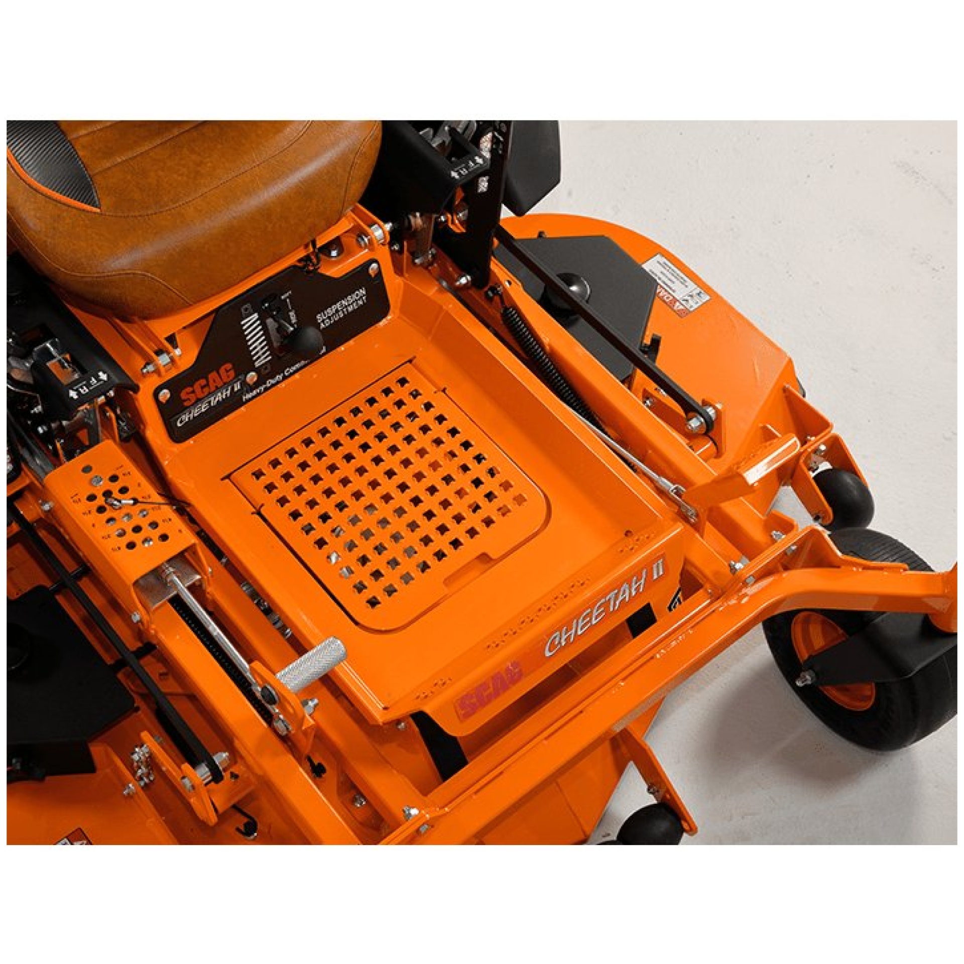 SCAG Cheetah II Zero Turn Mower (SCZ-72V-38FX-EFI) | Scag