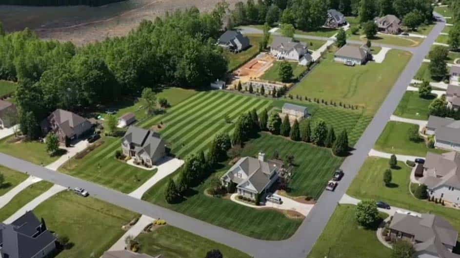 Lawn Care Mowing Patterns and Striping, Rockwall