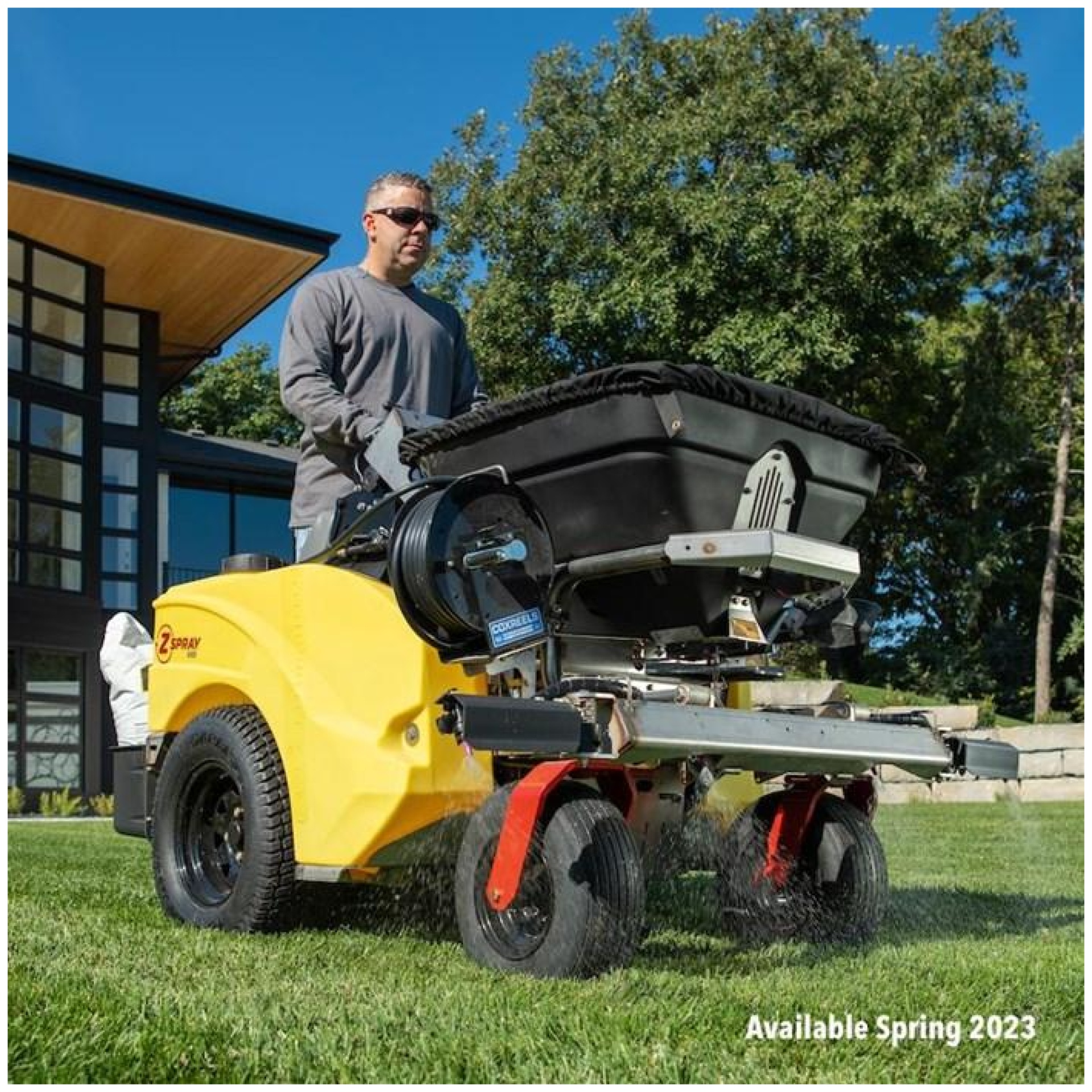 Z-Spray Mid Stand-On Spreader Sprayer (ZSX4640) | Irving